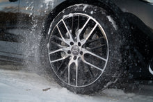 Lade das Bild in den Galerie-Viewer, ROLFHARTGE Nabenkappe schwarz mit Chromlogo