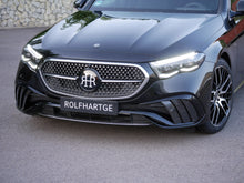 Lade das Bild in den Galerie-Viewer, ROLFHARTGE Set Carbon Shark Gills mit RHR-Feinmetall Emblem für E-Klasse (W214)